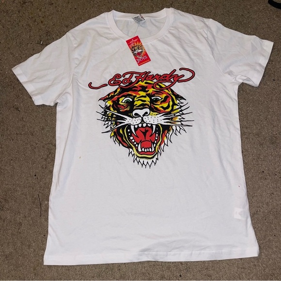 Ed Hardy White and Red Short Sleeve Tee with Tiger Graphic - Picture 1 of 2